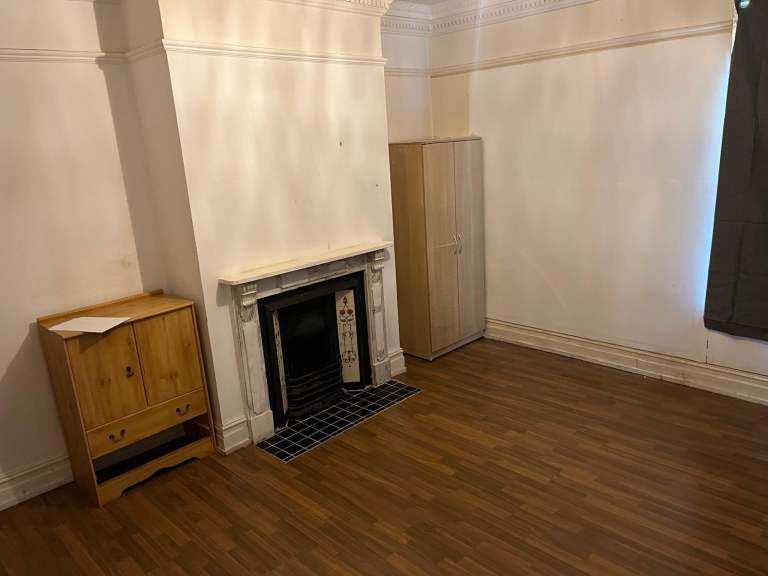 Double room in Southampton near City Centre and Shirley.