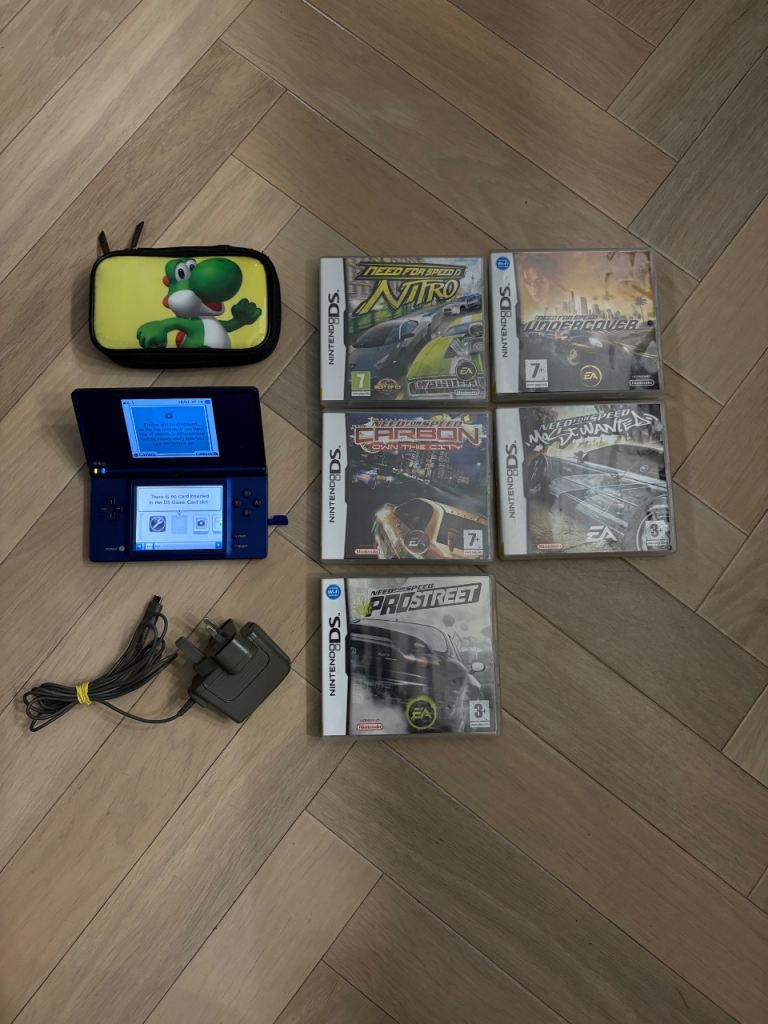 Nintendo Dsi & Need for Speed Bundle