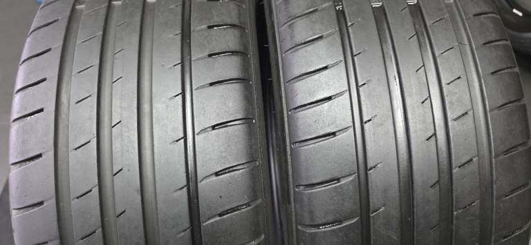 225 45 18   2 x tyres Sunny Sport Macro NA305