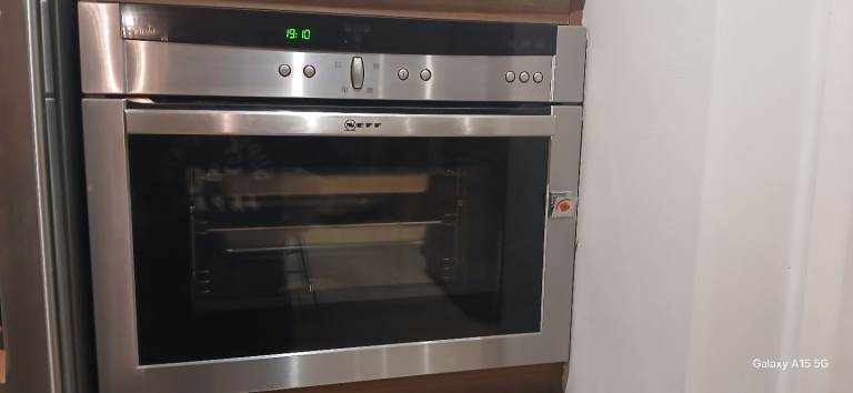 NEFF integrated steam oven HLHB24-2