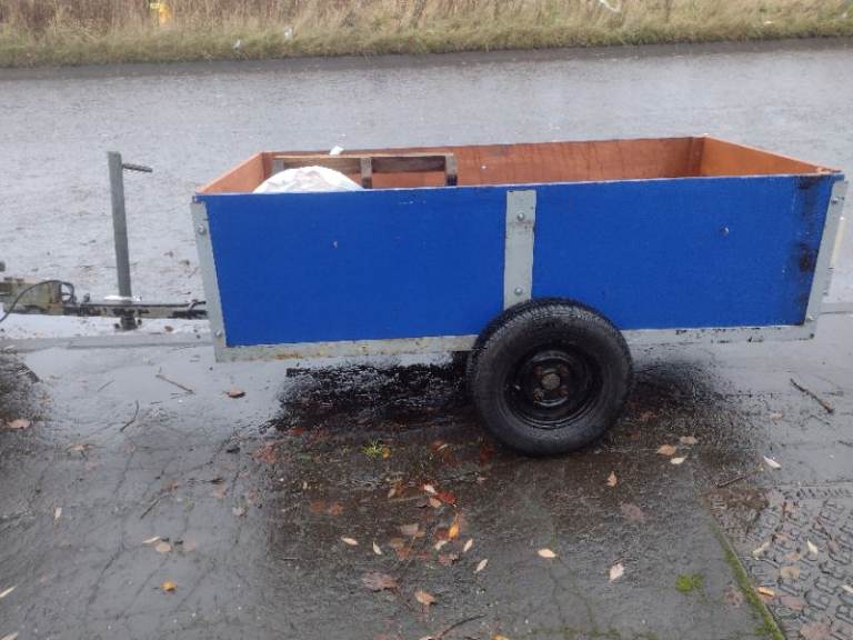 Car trailer