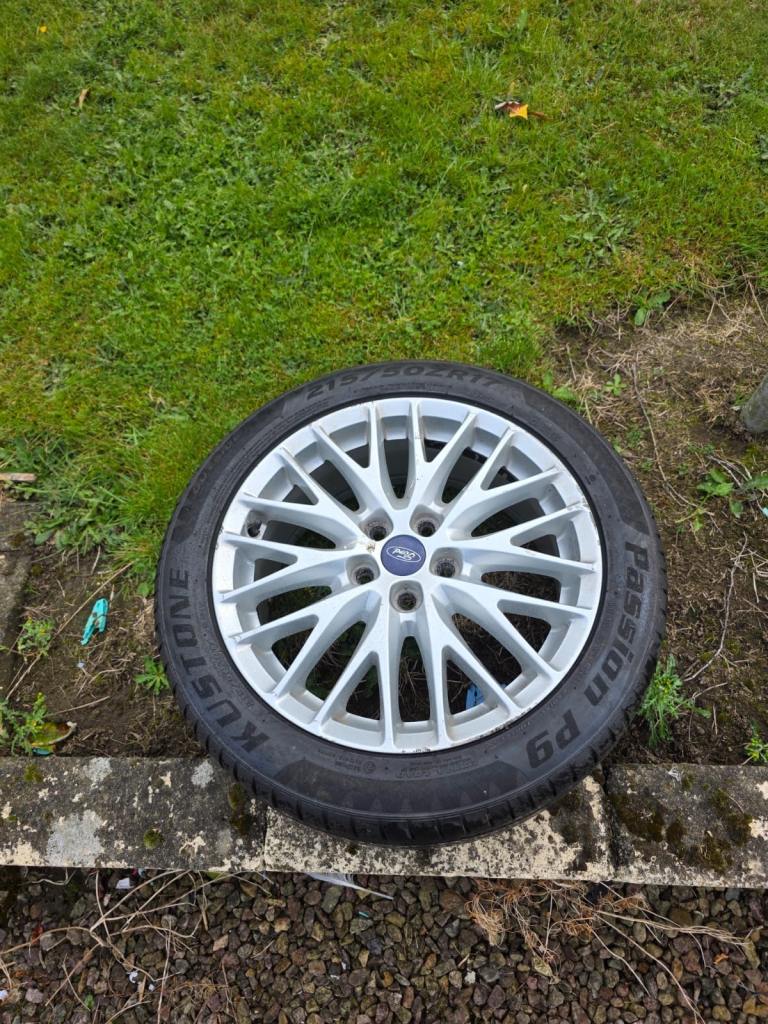 Ford alloys and tyres 
