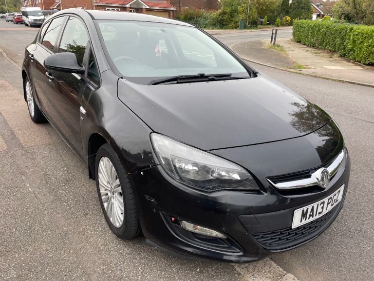 Vauxhall, ASTRA, Hatchback, 2013, Manual, 1598 (cc), 5 doors