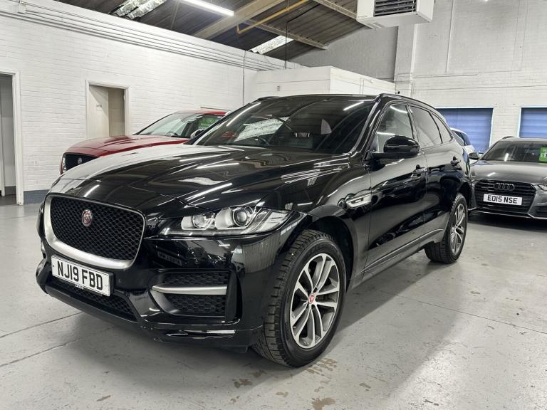 JAGUAR F-PACE 2.0 D180 R-Sport 2019
