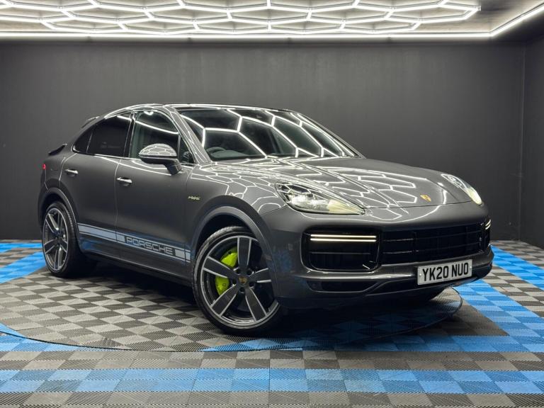 2020 Porsche Cayenne E-Hybrid Turbo S 5dr Tiptronic S COUPE PETROL/ELECTRIC Automatic