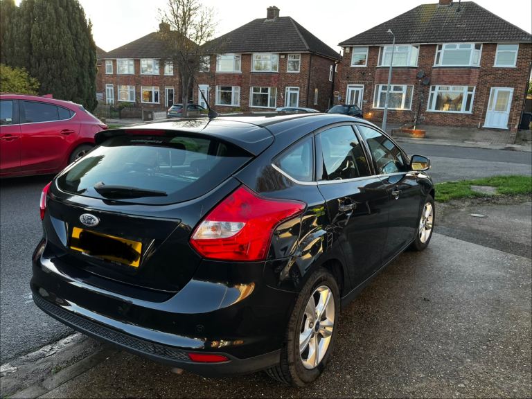 Ford, FOCUS, Hatchback, 2012, Manual, 1596 (cc), 5 doors