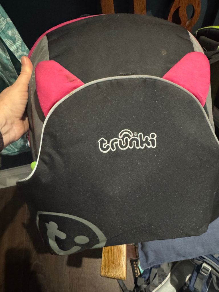 Trunki booster seat pink