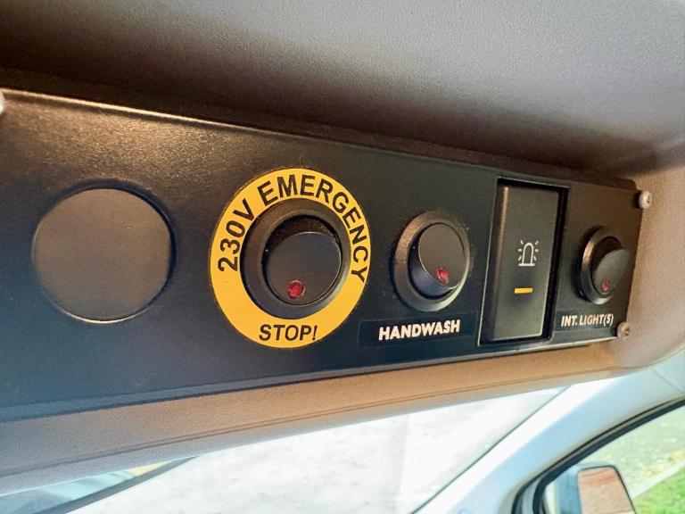 2015 Ford Transit Custom 2.2 TDCi 125ps Lwb / High Roof Van ***Workshop Van*** PANEL VAN Diesel M...