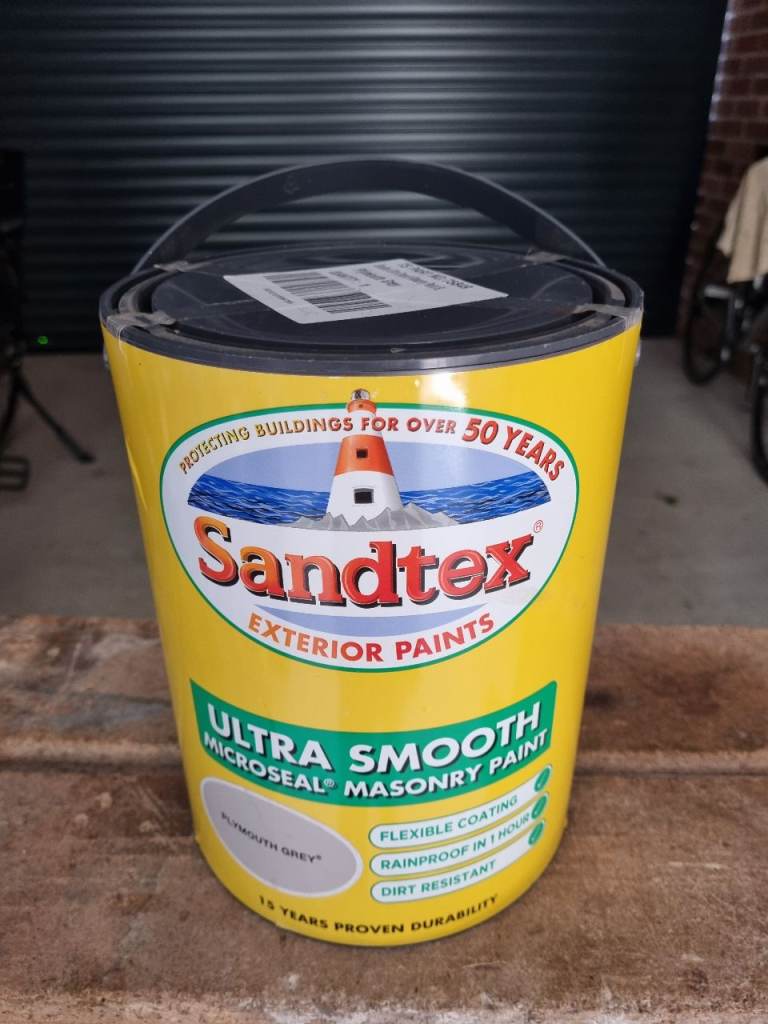 New Sandtex Masonry Paint - Ultra Smooth Plymouth Grey
