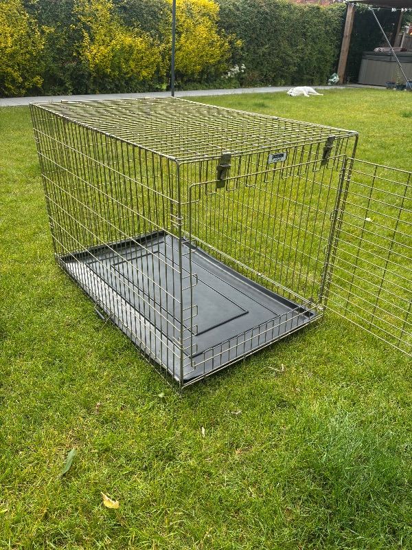 XXL dog crate 