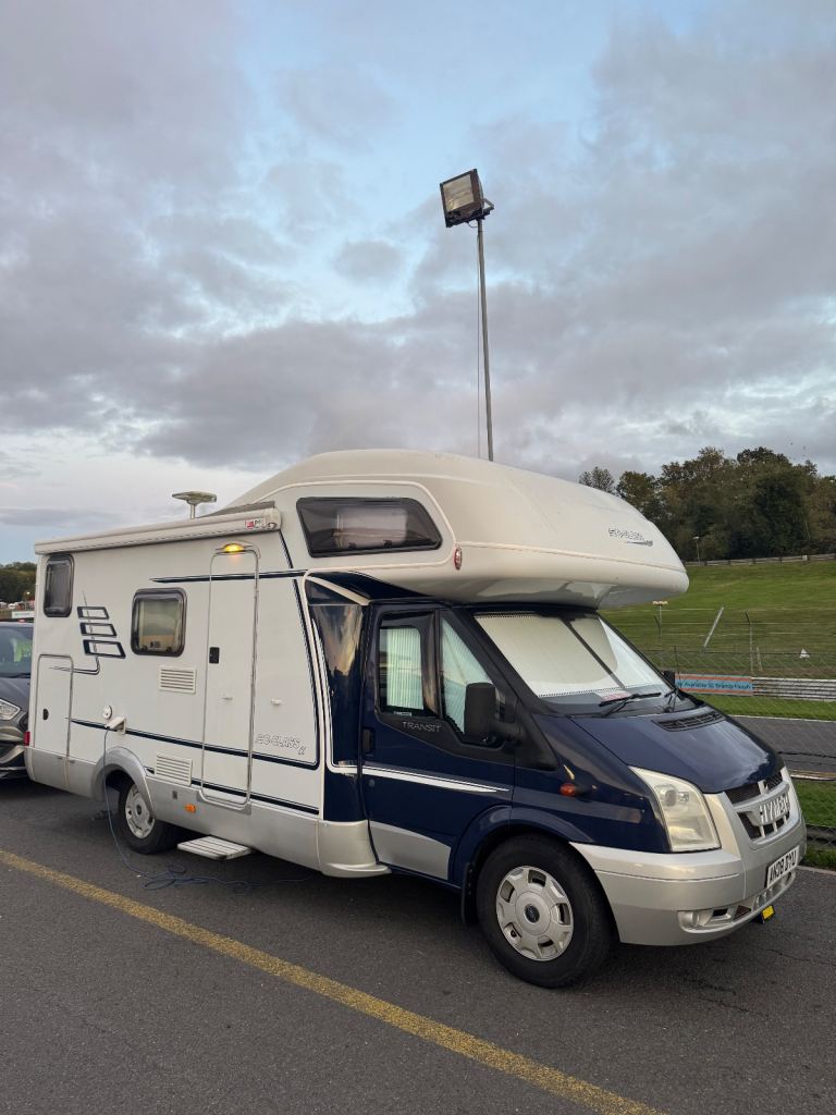 Ford transit hymer motorhome 6berth garage, awning/bike rack