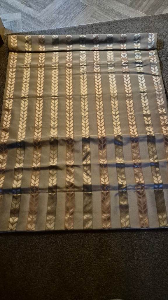 Roman blind fully lined 