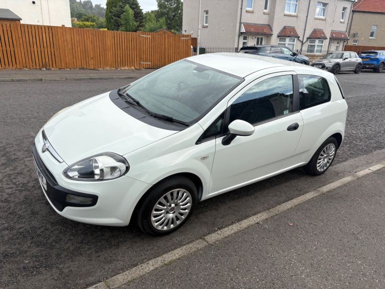 Fiat Punto full years MOT very low mileage 63000 miles
