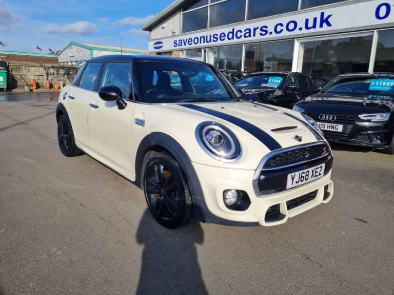  Mini Hatchback 2.0 Cooper S Sport II 5dr Petrol