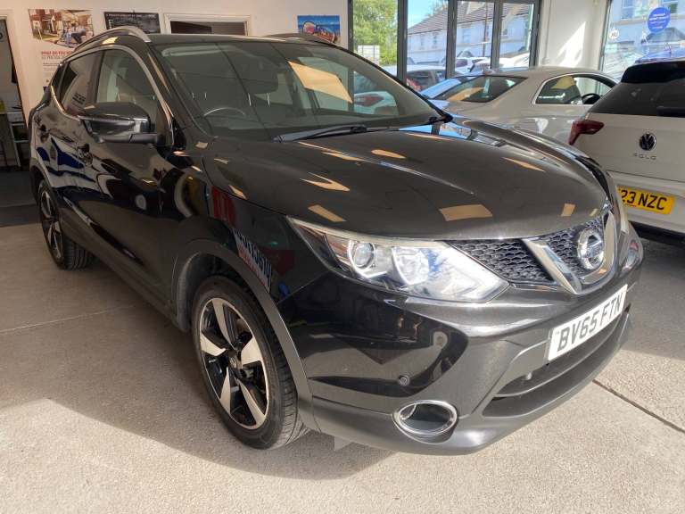 2015 Nissan Qashqai 1.6 DIG-T n-tec+ SUV 5dr Petrol Manual 2WD Euro 6 (s/s)