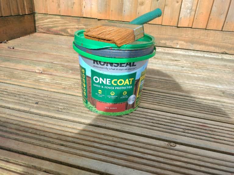 Ronseal shed and fence paint 