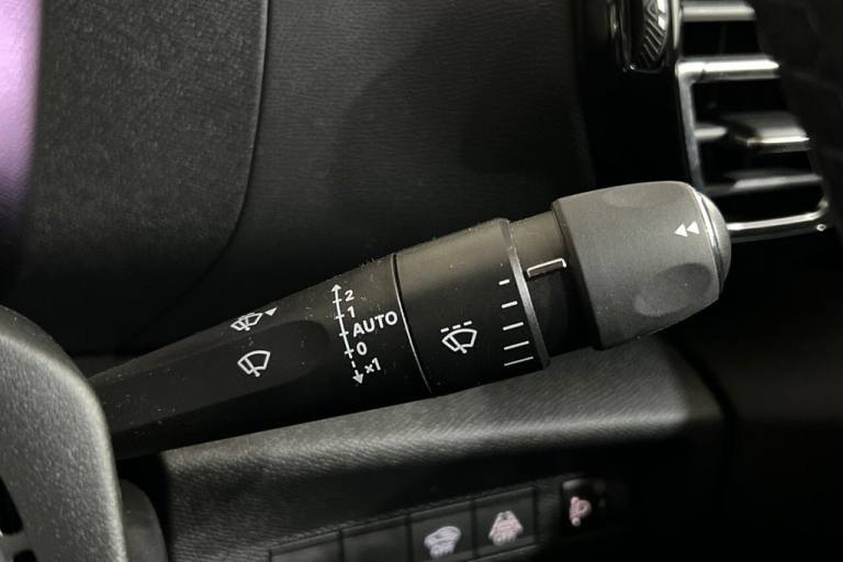 2022 71 CITROEN C4 1.2 PURETECH SHINE PLUS HATCHBACK 5DR PETROL EAT8 EURO 6 (S/S