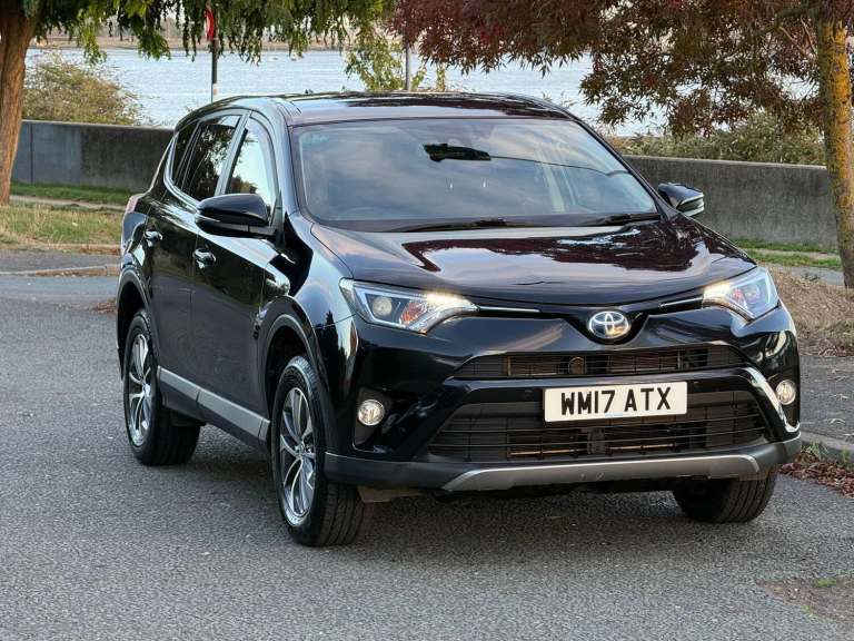 2017 Toyota RAV4 2.5 VVT-h Business Edition Plus CVT Euro 6 (s/s) 5dr (Safety Sense, Nav) ESTATE ...