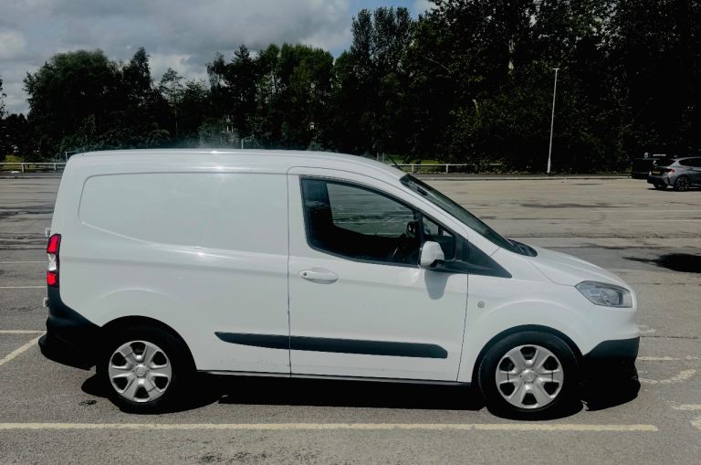 Ford, TRANSIT COURIER, Panel Van, 2018, Manual, 1498 (cc)