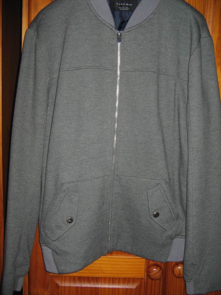 MANS JACKET FROM ZARA SIZE LARGE 