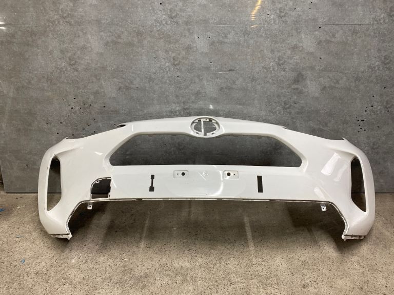 Toyota Yaris x- cross front bumper 2022 - 2025 