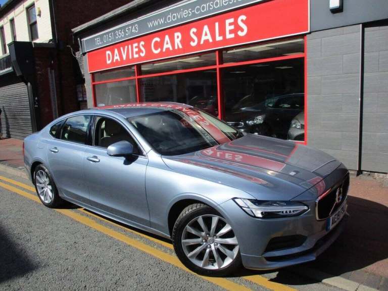 2019 Volvo S90 2.0 T4 MOMENTUM 4DR Automatic Saloon Petrol Automatic