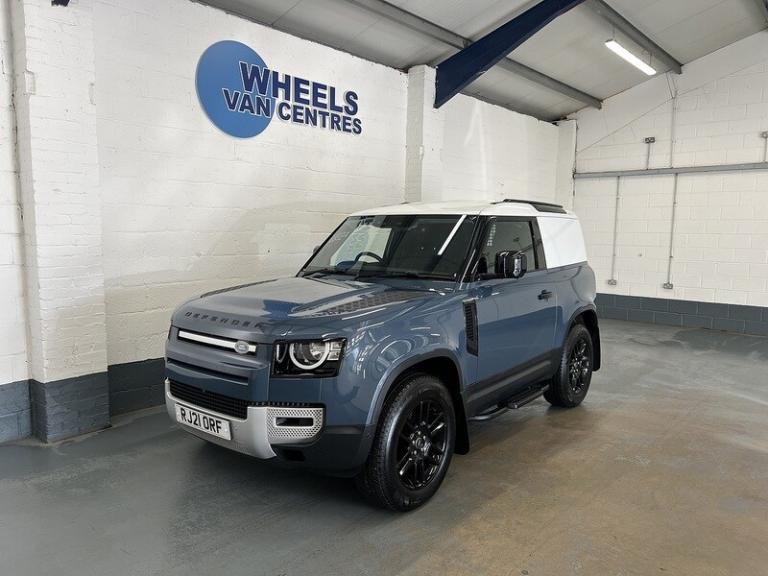 2021 Land Rover Defender 90 3.0 D200 MHEV Hard Top SUV 3dr Diesel Auto 4WD SWB Euro 6 (s/s) (200 ...