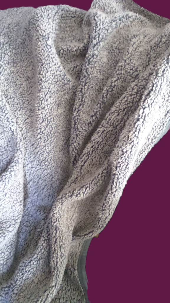 Grey Reversible Warm, Cosy, Lightweight Sherpa Throw [130cmx150cm].POST OR COLLECT!
