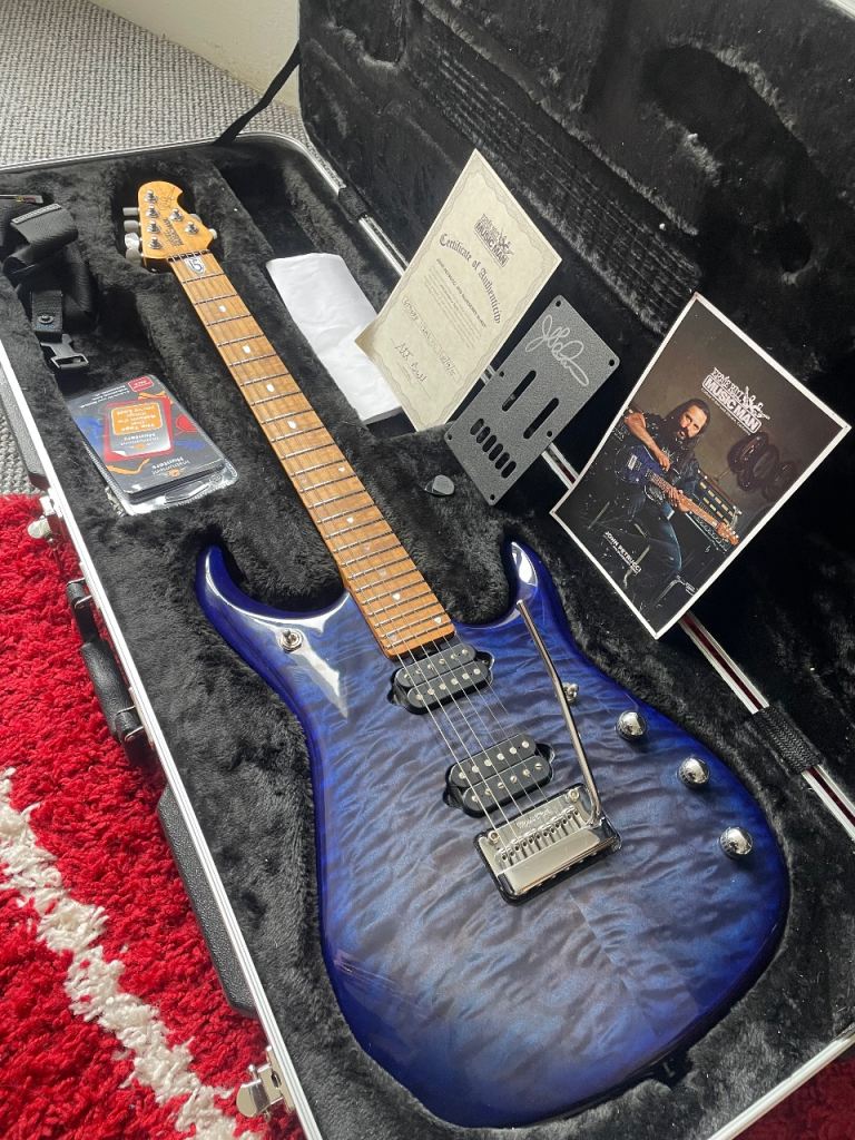 Ernie ball musicman jp15 bfr signed one of 300 john petrucci signature USA electric guitar