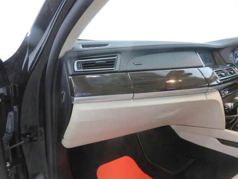 BMW 7 SERIES 3.0 730d SE Saloon Black Auto Diesel 2013