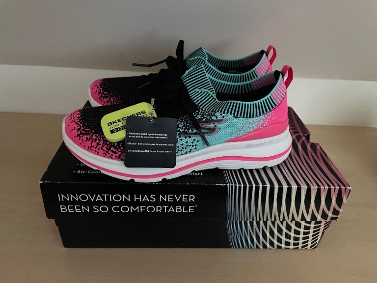 Ladies Go Walk Sketchers 