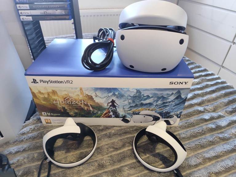 PlayStation 5 Disc Edition + PS VR2 Bundle