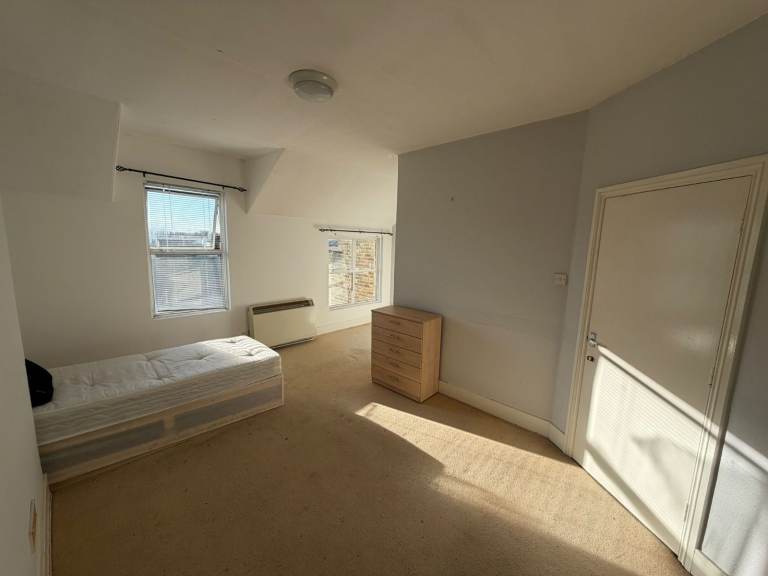 DSS Accepted - Double Room Available in Crystal Palace Beckenham Bromley BR3