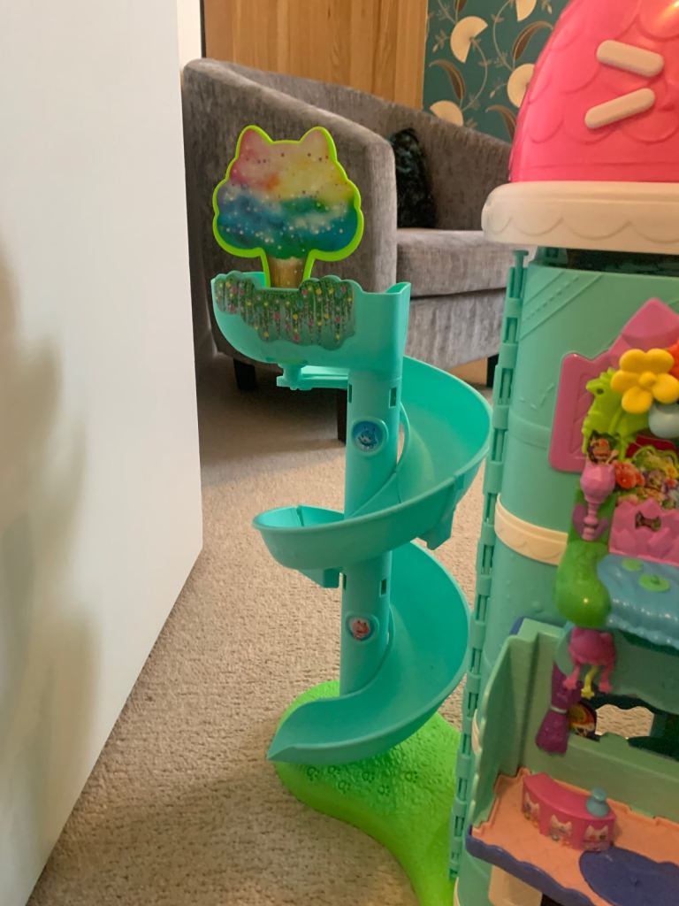 Gabby’s movie meow-amazing doll house 