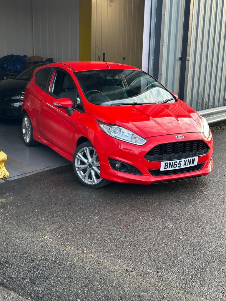 Ford, FIESTA, Hatchback, 2015, Manual, 998 (cc), 3 doors