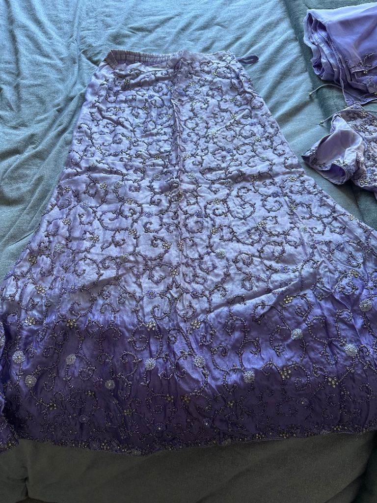Indian lilac two tone top, skirt and scarf, size 10-12