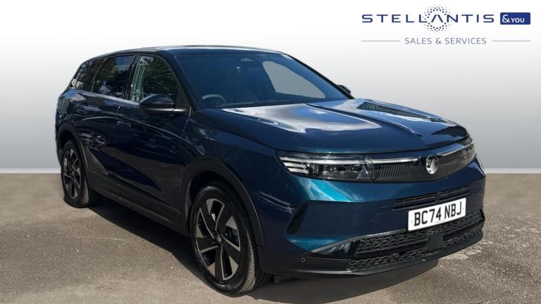 2025 Vauxhall Grandland 1.2 Ultimate SUV 5dr Petrol Hybrid e-DCT Euro 6 (s/s) (136 ps) SUV Hybrid...