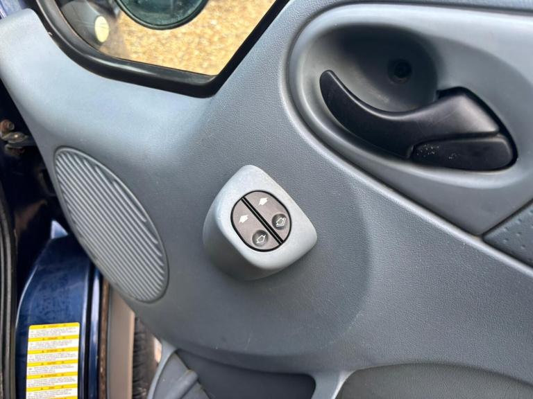 2012 Ford Transit Low Roof Van Trend TDCi 125ps PANEL VAN DIESEL Manual