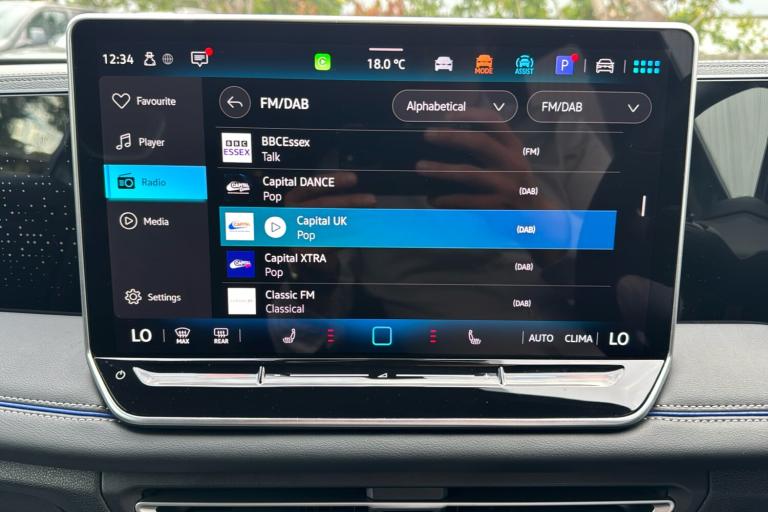  Volkswagen Tiguan 2.0 Tdi R Line Suv 5dr Diesel Dsg Euro 6 s/s 150 Ps Diesel