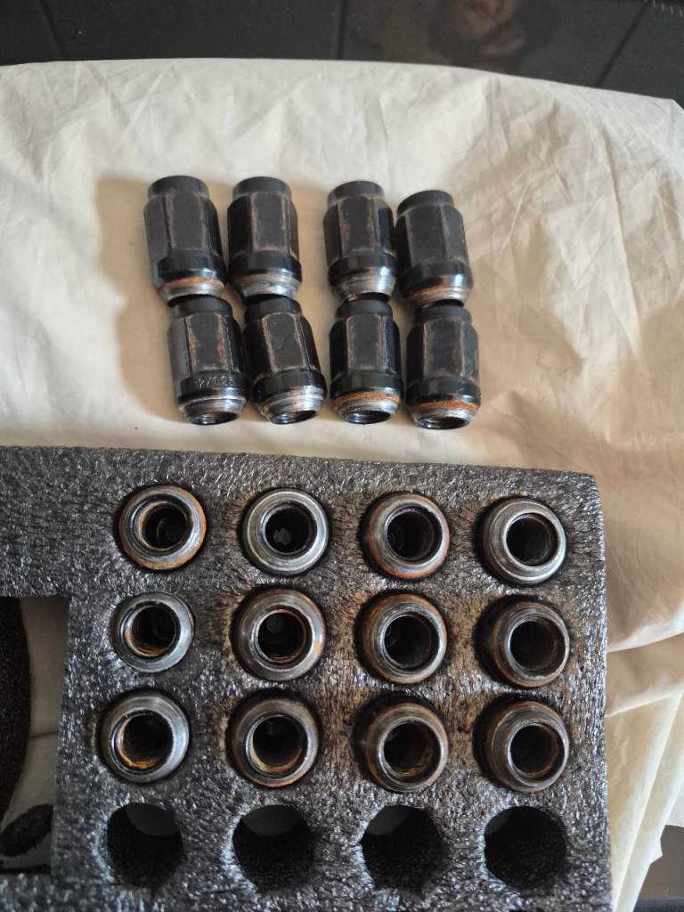 Subaru Alloy Wheel Nuts x20 5x100 m12 1.25 fitment 
