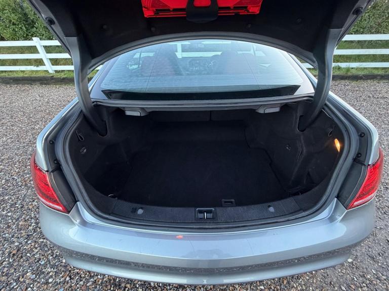 2015 Mercedes-Benz E Class 2.1 E220d BlueTEC AMG Line G-Tronic+ Euro 6 (s/s) 2dr COUPE Diesel Aut...