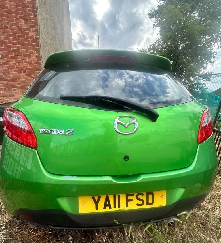 Mazda 2, hatchback, 5 door, petrol, 2011 