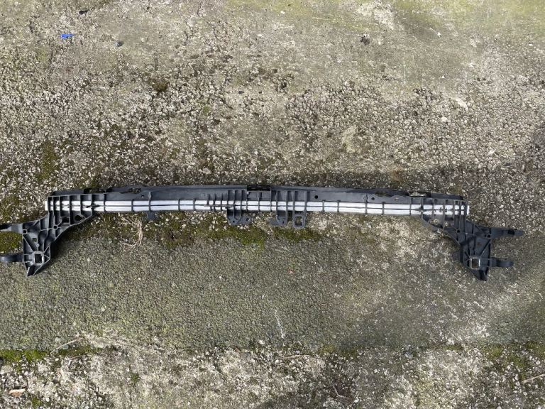 MERCEDES E CLASS W213 FRONT BUMPER  MOUNTING RADIATOR SUPPORT BAR (2016-20)