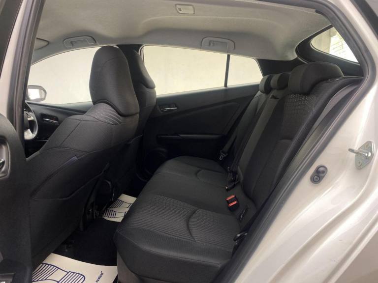 TOYOTA PRIUS 1.8 VVT-h Business Edition CVT Euro 6 (s/s) 5dr 2017