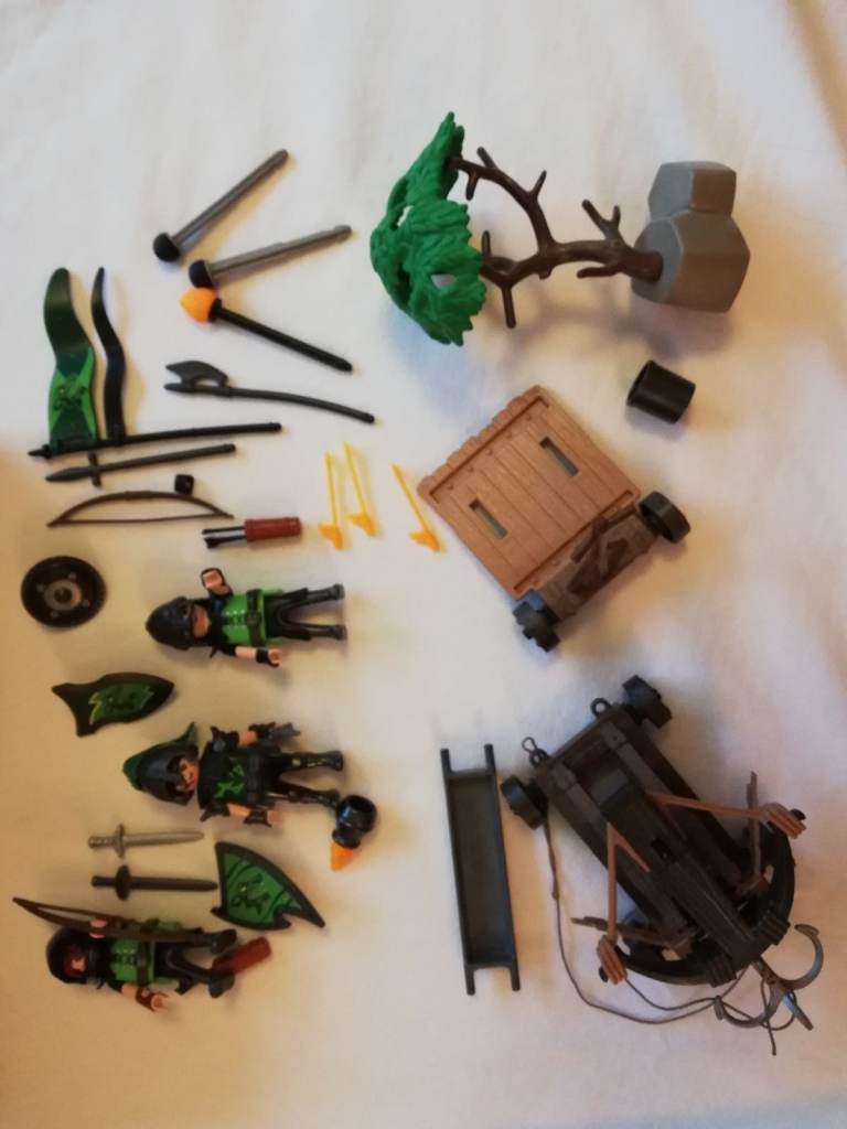 Playmobil Castle & 2 knight sets 