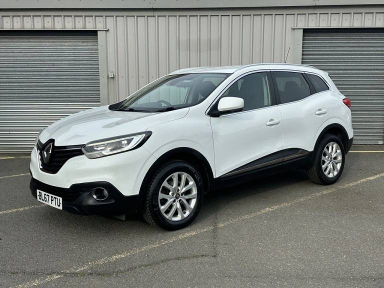 2017 Renault Kadjar 1.5 dCi Dynamique Nav SUV 5dr Diesel Manual Euro 6 (s/s) (110 ps) HATCHBACK D...