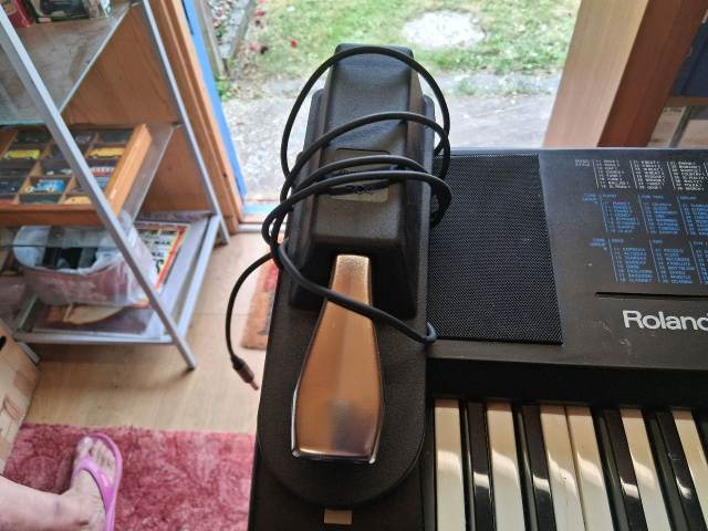 Roland E-15 Synthesizer, £55.00 for Sale in Norwich, Norfolk | Gumtree