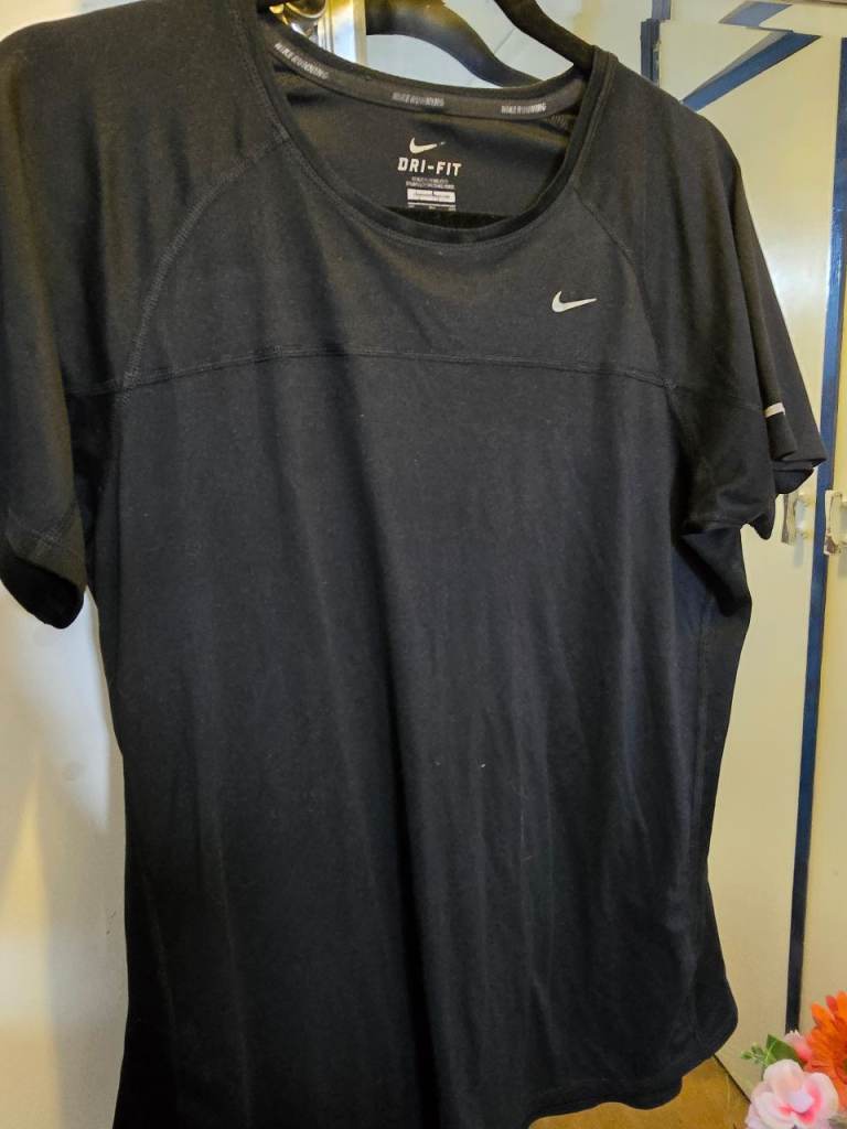 Nike dry fit 