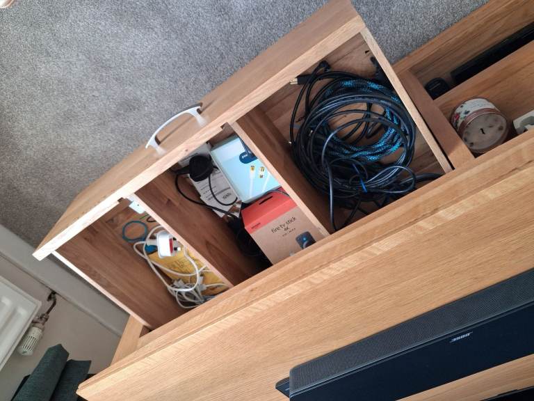 Solid oak tv cabinet