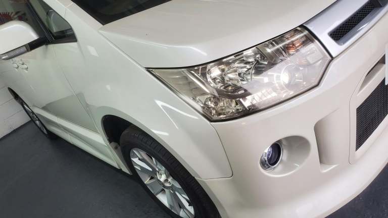 Mitsubishi delica d5 in white automatic 4wd 7 seater fresh japanese import 2008